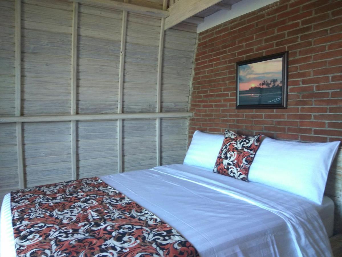 Hotel Sunsets At Sumbul Pulukan Esterno foto
